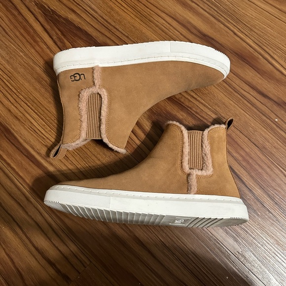 UGG Alameda Chelsea WOMENS 7.5 - Picture 12 of 12